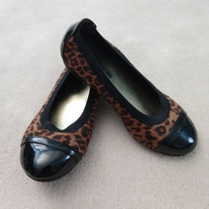 American Eagle Girls ballet flats